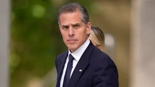 El presidente Joe Biden indulta a su hijo Hunter, quien fue condenado por delitos de armas y fiscales