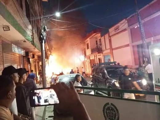Van 33 heridos por la explosión de una moto bomba en el municipio de La Plata en Huila