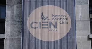 Banco Central de Chile mantuvo sus tasas inalteradas en 4,50%, tal como se esperaba