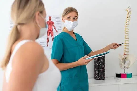 Destinarán más de $200 mil millones para el pago de un salario mínimo a estudiantes de Medicina durante su año de internado a partir de 2026