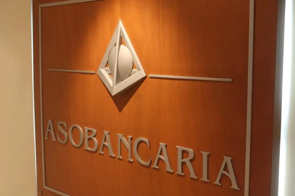 Incibe de España y Asobancaria firmaron acuerdo para intercambio de iniciativas en seguridad digital