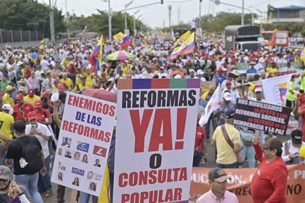 Iniciaron las concentraciones en los puntos de partida para las marchas a favor de las reformas del Gobierno Petro