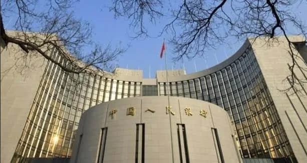 Por undécimo mes consecutivo el Banco Popular de China mantuvo tipo de interés de referencia a un año