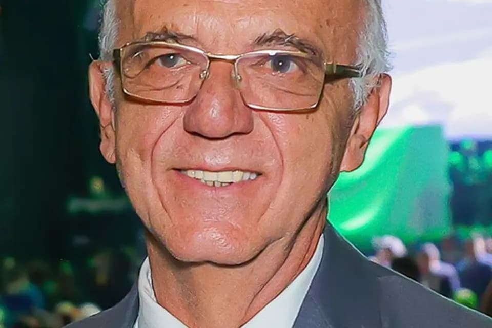 Gobierno Nacional dice que la orden de captura a Velásquez y Camargo carece de sustento jurídico