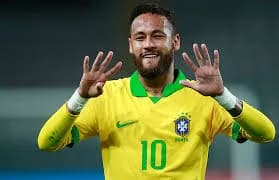 Neymar es duda para el debut de Brasil en el Mundial por lesión muscular