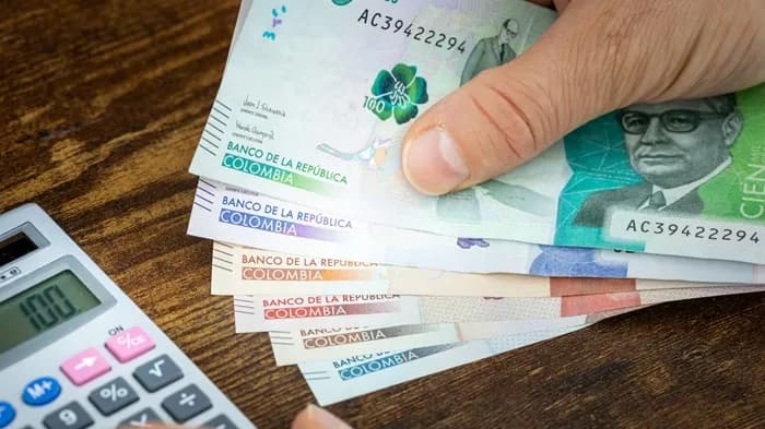 Comisión Interparlamentaria de Crédito Público aprueba tres conceptos definitivos por €497 millones y aplazó para otra sesión un crédito de $8.000 mil millones de dólares para bonos externos