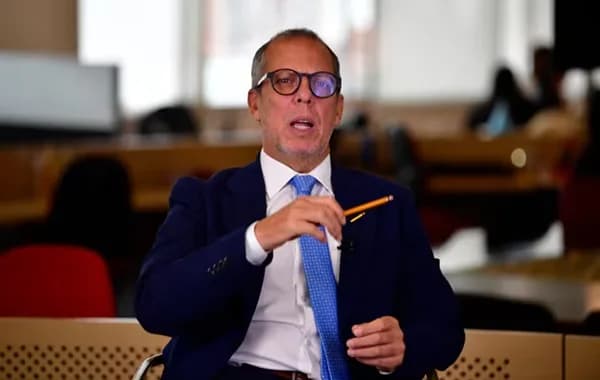 Embajador de Colombia en  Brasil, Alfredo Saade, investigado por la Procuraduría por participación indebida en política