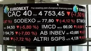 Las bolsas europeas caen presionadas por las inquietudes continuas sobre la salud de los mercados de deuda
