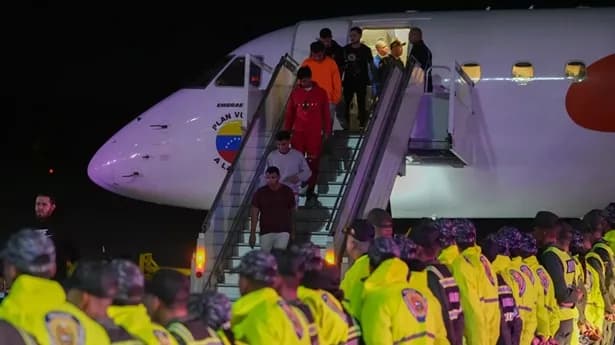 Después de decir que no, Venezuela finalmente sí recibirá los vuelos con ciudadanos deportados desde Estados Unidos