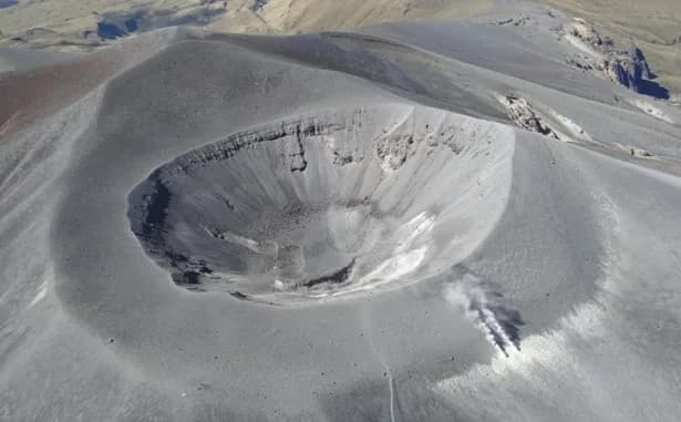 Incremento en la presión interna del Volcán Puracé y caída de ceniza en Puracé y Coconuco, en Cauca