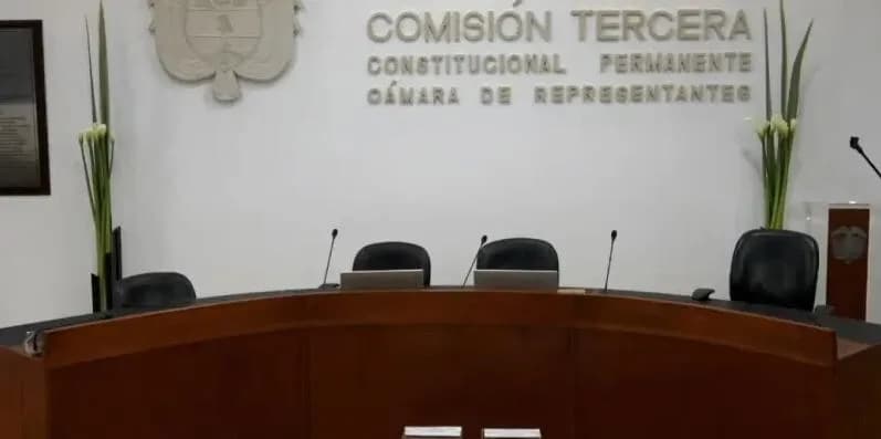 Comisión Interparlamentaria de Crédito Público anuncia que no aprobará ningún crédito externo con las multilaterales al Gobierno hasta tanto se conozcan resultados de investigación a Hacienda