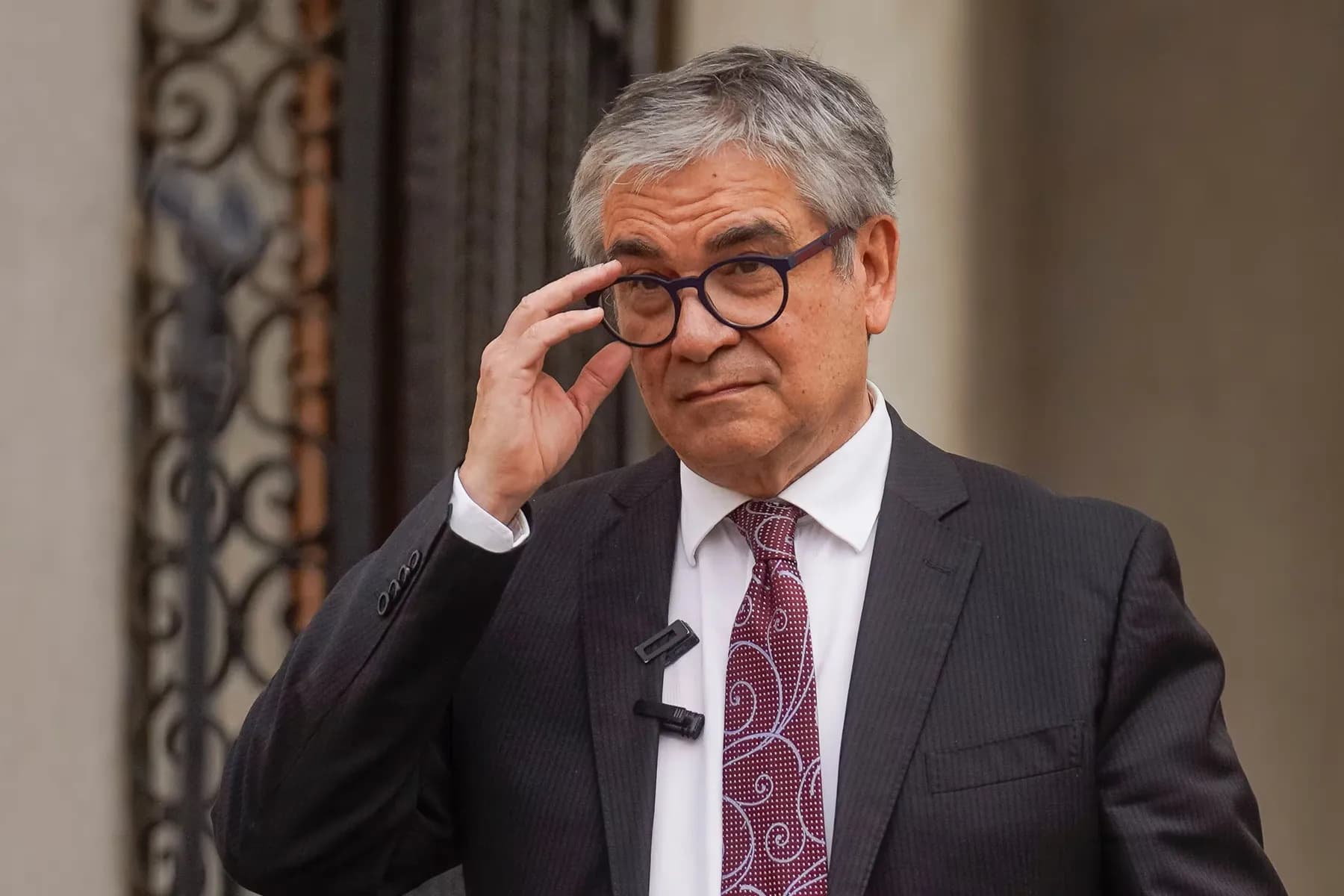 Ministro de Hacienda chileno atribuyó alza del dólar a factores externos y proyectó impacto moderado en la inflación