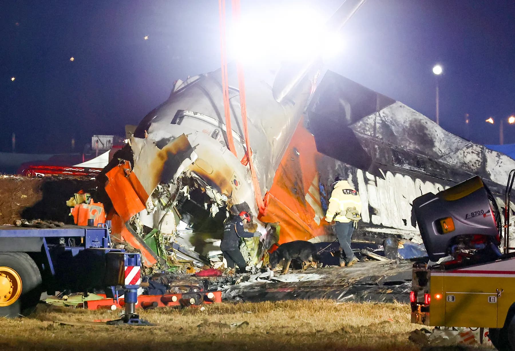 A 179 ascienden los muertos en el accidente aéreo en Corea del Sur