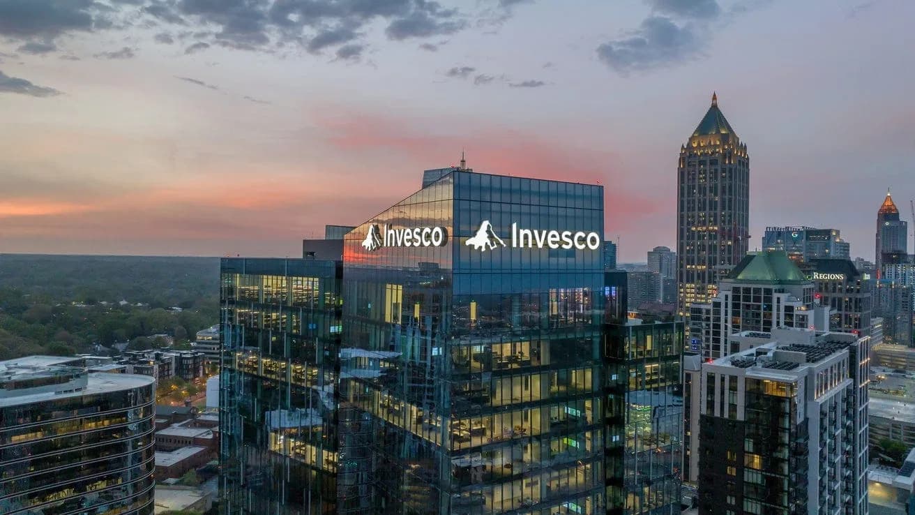 Colombiano Saúl Santamaría, nuevo jefe comercial de ETFs para Latinoamérica de Invesco (gestora con US$20.000 millones en activos administrados en la región)